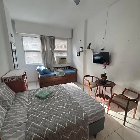 Apartamento Esquina Da Praia, 2 Minutos Da Praia De Copacabana Posto 02 Rio de Janeiro Exterior photo