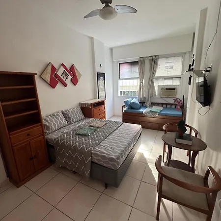 Apartamento Esquina Da Praia, 2 Minutos Da Praia De Copacabana Posto 02 Rio de Janeiro Exterior photo