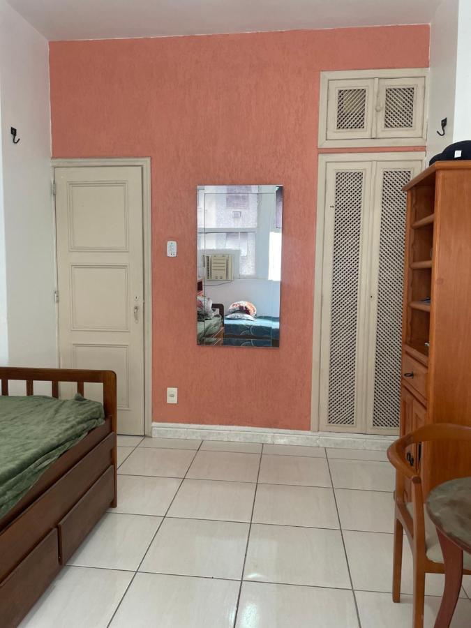 Apartamento Esquina Da Praia, 2 Minutos Da Praia De Copacabana Posto 02 * Río de Janeiro