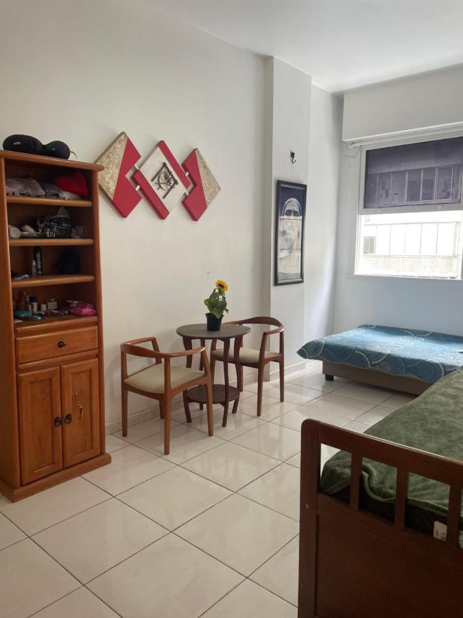Apartamento Esquina Da Praia, 2 Minutos Da Praia De Copacabana Posto 02 * Río de Janeiro